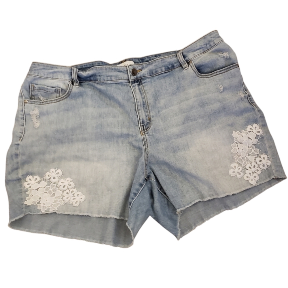 Lane Bryant Light Blue Denim Jean Shorts with White Lace Appliqué